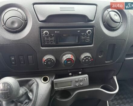 Белый Рено Мастер, объемом двигателя 2.3 л и пробегом 172 тыс. км за 18300 $, фото 38 на Automoto.ua