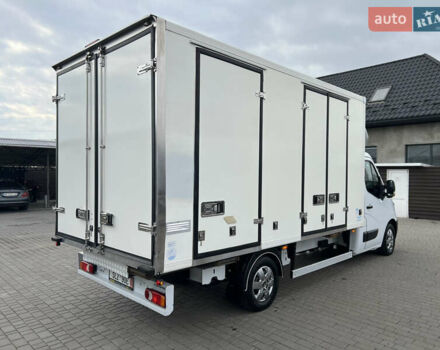 Белый Рено Мастер, объемом двигателя 2.3 л и пробегом 300 тыс. км за 20700 $, фото 54 на Automoto.ua