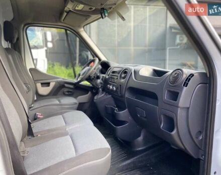 Белый Рено Мастер, объемом двигателя 2.3 л и пробегом 210 тыс. км за 18800 $, фото 32 на Automoto.ua