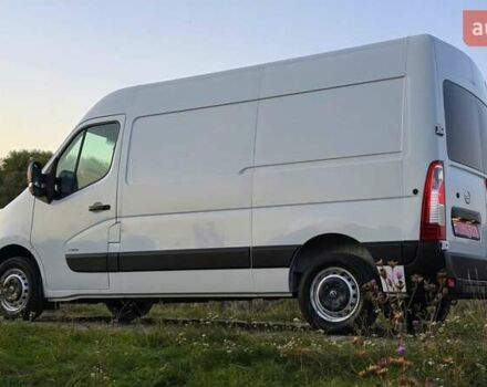 Белый Рено Мастер, объемом двигателя 2.3 л и пробегом 189 тыс. км за 19500 $, фото 3 на Automoto.ua