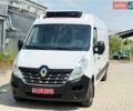 Белый Рено Мастер, объемом двигателя 2.3 л и пробегом 298 тыс. км за 17950 $, фото 2 на Automoto.ua