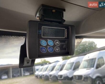 Белый Рено Мастер, объемом двигателя 2.3 л и пробегом 210 тыс. км за 18800 $, фото 36 на Automoto.ua