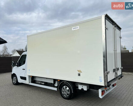 Белый Рено Мастер, объемом двигателя 2.3 л и пробегом 300 тыс. км за 20700 $, фото 10 на Automoto.ua