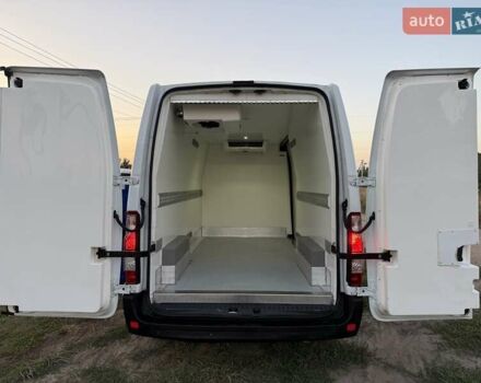 Белый Рено Мастер, объемом двигателя 2.3 л и пробегом 278 тыс. км за 21499 $, фото 24 на Automoto.ua