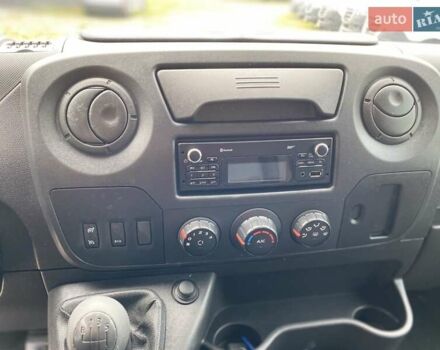 Белый Рено Мастер, объемом двигателя 2.3 л и пробегом 187 тыс. км за 17350 $, фото 36 на Automoto.ua