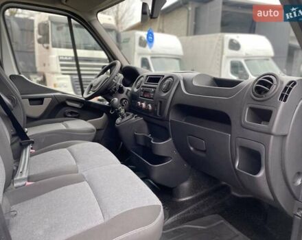 Белый Рено Мастер, объемом двигателя 2.3 л и пробегом 215 тыс. км за 17890 $, фото 28 на Automoto.ua
