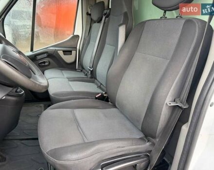 Білий Рено Мастєр, об'ємом двигуна 2.3 л та пробігом 279 тис. км за 18500 $, фото 13 на Automoto.ua