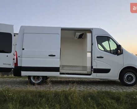 Белый Рено Мастер, объемом двигателя 2.3 л и пробегом 189 тыс. км за 19500 $, фото 1 на Automoto.ua