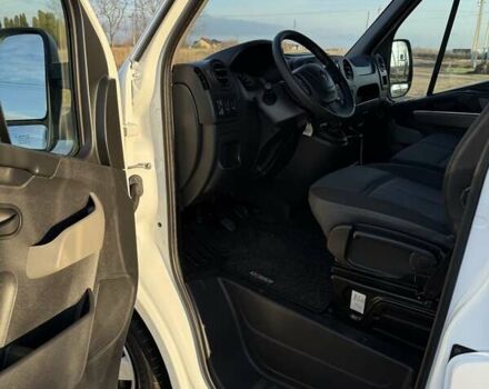 Белый Рено Мастер, объемом двигателя 2.3 л и пробегом 278 тыс. км за 21499 $, фото 30 на Automoto.ua