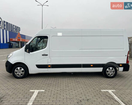 Белый Рено Мастер, объемом двигателя 2.3 л и пробегом 260 тыс. км за 19500 $, фото 4 на Automoto.ua