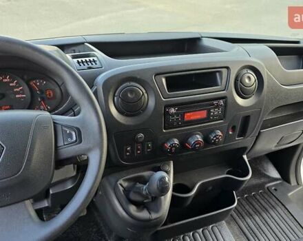 Белый Рено Мастер, объемом двигателя 2.3 л и пробегом 177 тыс. км за 21500 $, фото 11 на Automoto.ua