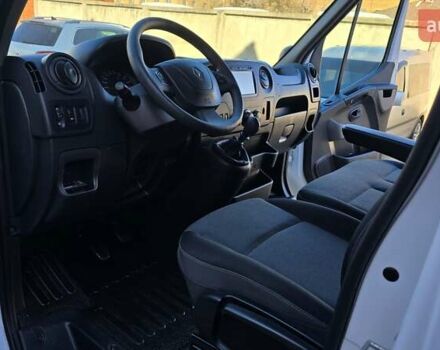 Белый Рено Мастер, объемом двигателя 2.3 л и пробегом 178 тыс. км за 19500 $, фото 10 на Automoto.ua