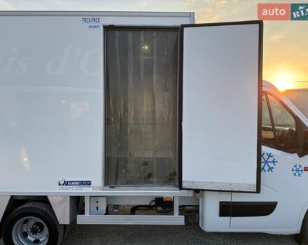 Білий Рено Мастєр, об'ємом двигуна 2.3 л та пробігом 218 тис. км за 29400 $, фото 22 на Automoto.ua