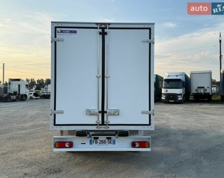 Білий Рено Мастєр, об'ємом двигуна 2.3 л та пробігом 218 тис. км за 29400 $, фото 6 на Automoto.ua