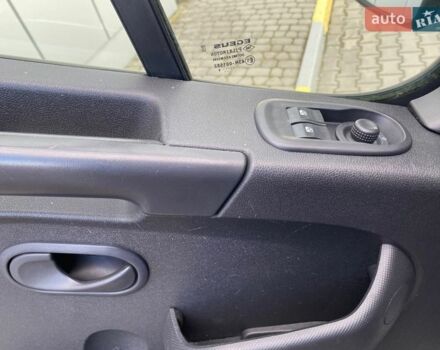 Білий Рено Мастєр, об'ємом двигуна 2.3 л та пробігом 160 тис. км за 18500 $, фото 26 на Automoto.ua