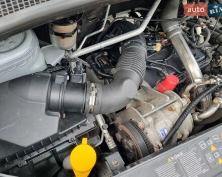 Білий Рено Мастєр, об'ємом двигуна 2.3 л та пробігом 254 тис. км за 23250 $, фото 48 на Automoto.ua