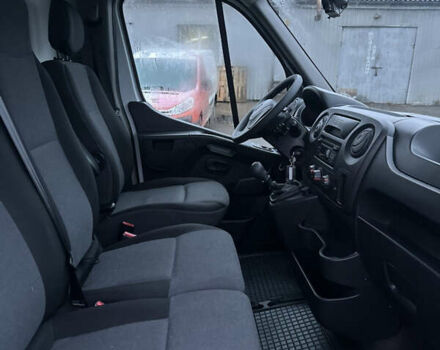 Белый Рено Мастер, объемом двигателя 2.3 л и пробегом 239 тыс. км за 21900 $, фото 12 на Automoto.ua