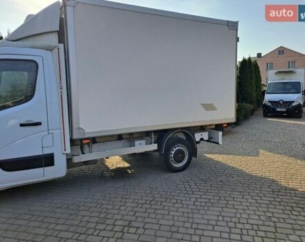 Белый Рено Мастер, объемом двигателя 2.3 л и пробегом 307 тыс. км за 18500 $, фото 5 на Automoto.ua