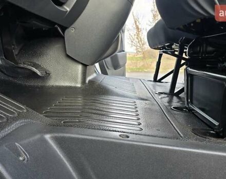 Білий Рено Мастєр, об'ємом двигуна 2.3 л та пробігом 178 тис. км за 19500 $, фото 14 на Automoto.ua