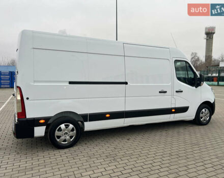 Белый Рено Мастер, объемом двигателя 2.3 л и пробегом 260 тыс. км за 19500 $, фото 9 на Automoto.ua