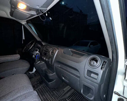 Білий Рено Мастєр, об'ємом двигуна 2.3 л та пробігом 556 тис. км за 25500 $, фото 16 на Automoto.ua