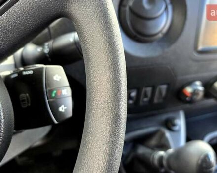 Белый Рено Мастер, объемом двигателя 2.3 л и пробегом 178 тыс. км за 19500 $, фото 17 на Automoto.ua