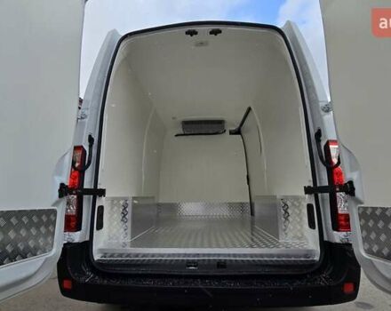 Белый Рено Мастер, объемом двигателя 2.3 л и пробегом 178 тыс. км за 19500 $, фото 3 на Automoto.ua