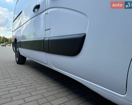Белый Рено Мастер, объемом двигателя 0 л и пробегом 273 тыс. км за 17300 $, фото 25 на Automoto.ua