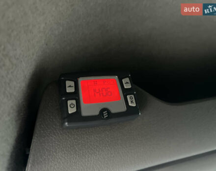 Белый Рено Мастер, объемом двигателя 2.3 л и пробегом 260 тыс. км за 19500 $, фото 39 на Automoto.ua