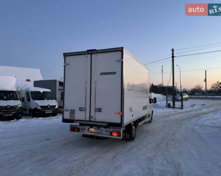 Білий Рено Мастєр, об'ємом двигуна 2.3 л та пробігом 211 тис. км за 22700 $, фото 2 на Automoto.ua