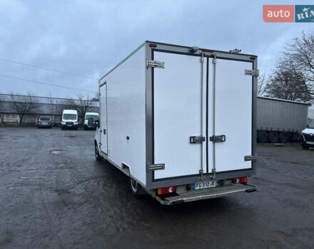 Белый Рено Мастер, объемом двигателя 2.3 л и пробегом 239 тыс. км за 21900 $, фото 7 на Automoto.ua