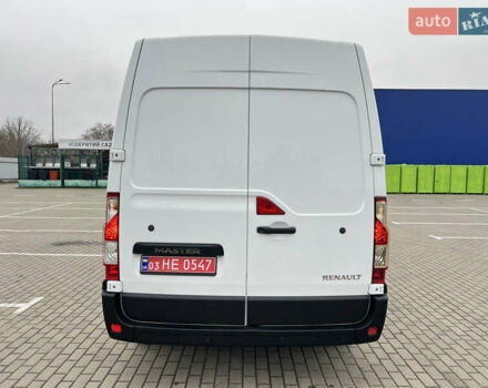 Белый Рено Мастер, объемом двигателя 2.3 л и пробегом 260 тыс. км за 19500 $, фото 7 на Automoto.ua