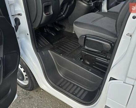 Білий Рено Мастєр, об'ємом двигуна 2.3 л та пробігом 178 тис. км за 19500 $, фото 13 на Automoto.ua