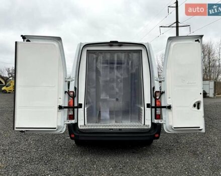 Белый Рено Мастер, объемом двигателя 2.3 л и пробегом 210 тыс. км за 18500 $, фото 12 на Automoto.ua