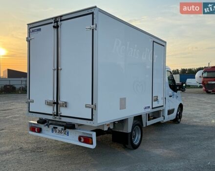 Білий Рено Мастєр, об'ємом двигуна 2.3 л та пробігом 218 тис. км за 29400 $, фото 5 на Automoto.ua