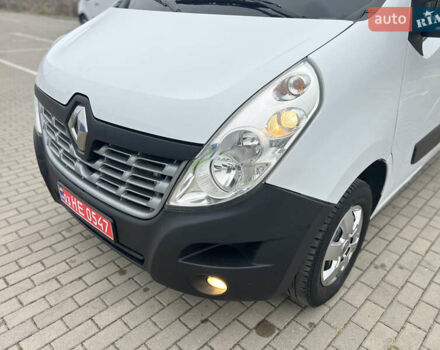 Белый Рено Мастер, объемом двигателя 2.3 л и пробегом 260 тыс. км за 19500 $, фото 18 на Automoto.ua