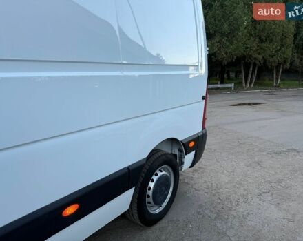 Білий Рено Мастєр, об'ємом двигуна 2.3 л та пробігом 228 тис. км за 21499 $, фото 45 на Automoto.ua