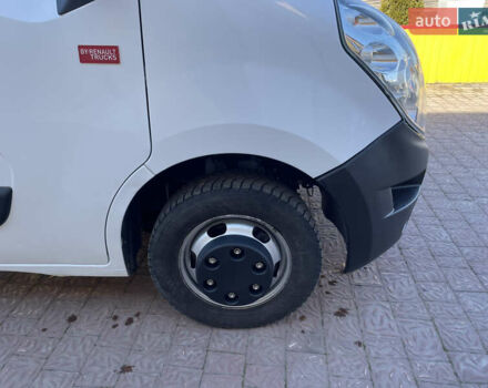 Белый Рено Мастер, объемом двигателя 2.3 л и пробегом 253 тыс. км за 26400 $, фото 14 на Automoto.ua