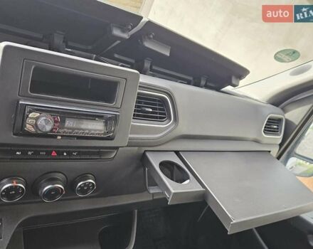 Білий Рено Мастєр, об'ємом двигуна 0 л та пробігом 167 тис. км за 22200 $, фото 22 на Automoto.ua