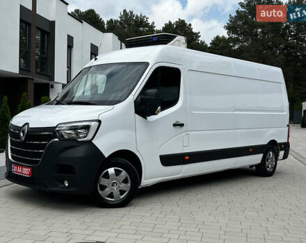 Белый Рено Мастер, объемом двигателя 2.3 л и пробегом 210 тыс. км за 23200 $, фото 2 на Automoto.ua