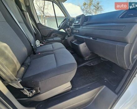 Білий Рено Мастєр, об'ємом двигуна 2.3 л та пробігом 189 тис. км за 22200 $, фото 31 на Automoto.ua