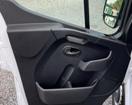 Рено Мастер 2020 в Ровно на Automoto.ua Белый Рено Мастер, объемом двигателя 0 л и пробегом 208 тыс. км за 21500 $, фото 10 на Automoto.ua