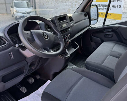 Белый Рено Мастер, объемом двигателя 0 л и пробегом 209 тыс. км за 21500 $, фото 10 на Automoto.ua