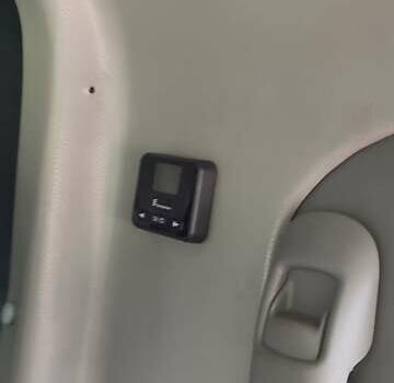 Білий Рено Мастєр, об'ємом двигуна 0 л та пробігом 146 тис. км за 28300 $, фото 17 на Automoto.ua