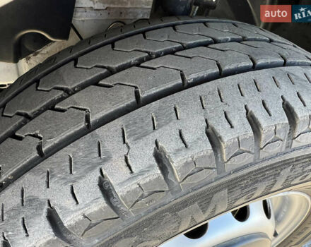 Білий Рено Мастєр, об'ємом двигуна 2.3 л та пробігом 190 тис. км за 22800 $, фото 25 на Automoto.ua