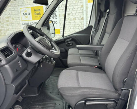 Белый Рено Мастер, объемом двигателя 0 л и пробегом 171 тыс. км за 23800 $, фото 12 на Automoto.ua