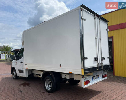 Белый Рено Мастер, объемом двигателя 2.3 л и пробегом 295 тыс. км за 27500 $, фото 7 на Automoto.ua