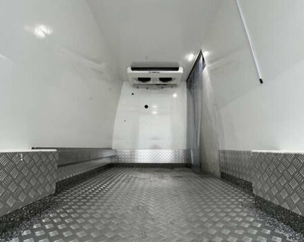 Белый Рено Мастер, объемом двигателя 0 л и пробегом 206 тыс. км за 23600 $, фото 6 на Automoto.ua