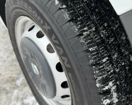 Белый Рено Мастер, объемом двигателя 0 л и пробегом 236 тыс. км за 21800 $, фото 24 на Automoto.ua