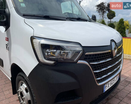 Белый Рено Мастер, объемом двигателя 2.3 л и пробегом 295 тыс. км за 27500 $, фото 20 на Automoto.ua